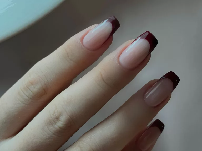 Yeşilova Tırnak Bakımı – Neslihan Yıldırım Nail Art Studio